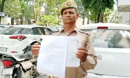 MUZAFFARNAGAR-पीआरडी स्वयं सेवक ने लगाया भ्रष्टाचार का आरोप