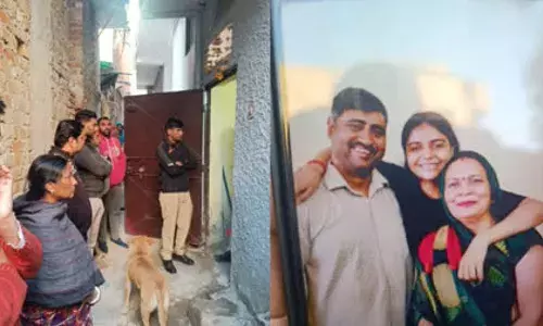 मां-बाप और बेटी की हत्या, मॉर्निंग वॉक पर गया था बेटा