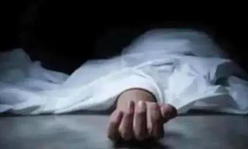 अंकित विहार में दो मजदूर गिरे, एक की मौत
