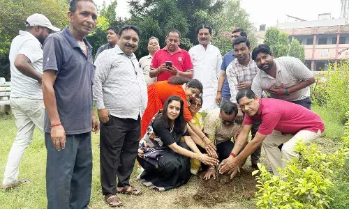 डॉ. मुखर्जी के बलिदान ने राष्ट्र प्रथम की सीख दीः मीनाक्षी स्वरूप