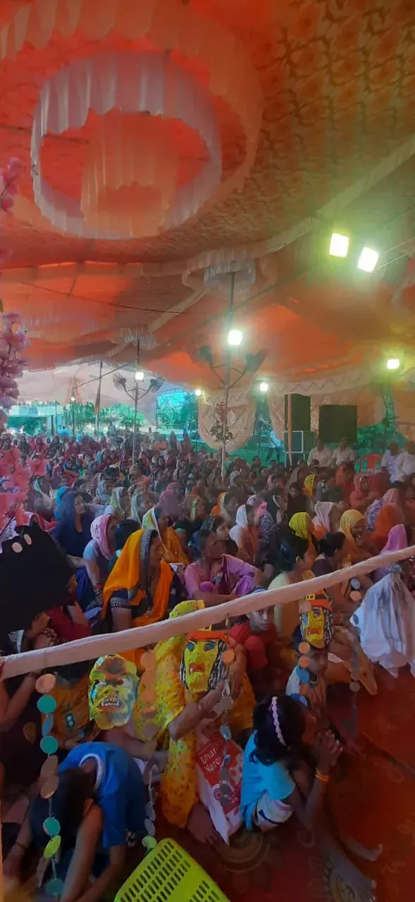 गणेश जन्मोत्सव की कथा सुन भावुक हुए श्रद्धालु, माता-पिता के सम्मान में बहे श्रद्धा के आँसू