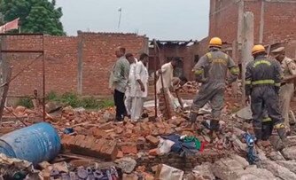लखनऊ में पटाखा फैक्टरी में बड़ा धमाका: सात की मौत, पांच घायल; राहत-बचाव अभियान जारी
