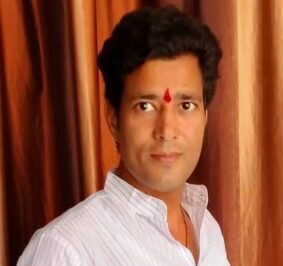 देवबन्द से लौटते समय पटवारी संदिग्ध हालात में लापता, परिजनों ने घेरा थाना