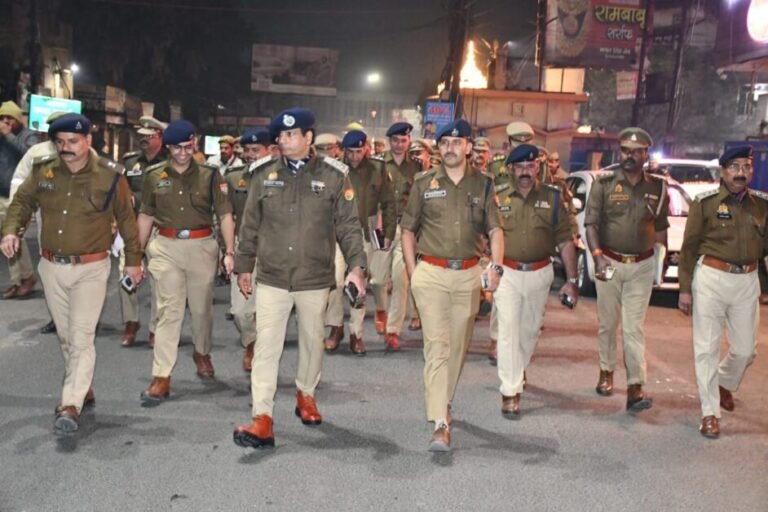 अफसरों को लेकर आधी रात सुरक्षा परखने सड़कों पर उतरे एसएसपी संजय वर्मा