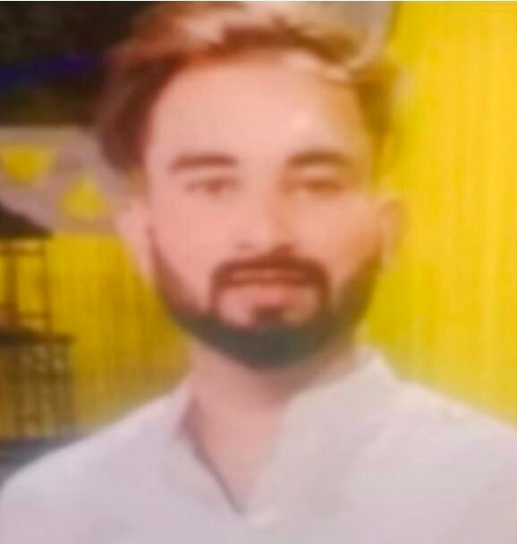 मेरठ में मां के सामने बेटे की गोली मारकर हत्या, फोन कर घर से बुलाया था बाहर