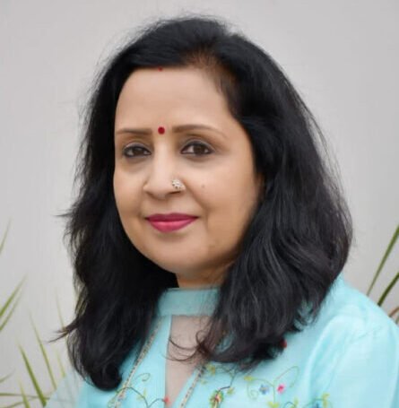 जन्म-मृत्यु प्रमाण पत्रों में अनियमितता पर मीनाक्षी स्वरूप सख्त, लिपिक हटाया
