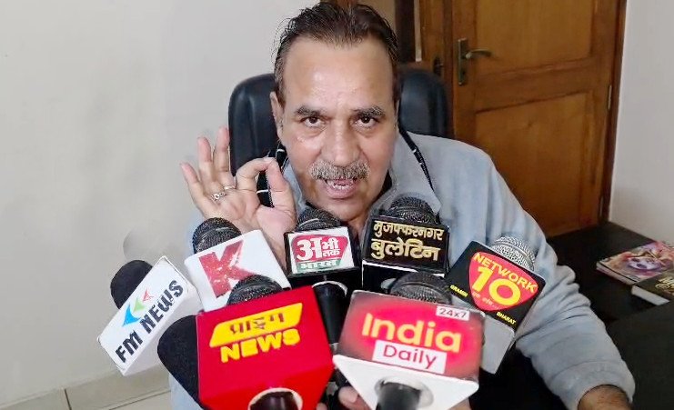बीएसए कार्यालय में पूर्व विधायक उमेश मलिक का हंगामा, वीडियो हुआ वायरल