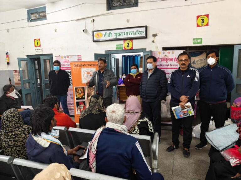 साईं धाम फाउंडेशन ने 140 टीबी  मरीजों को बांटी पोषण पोटली