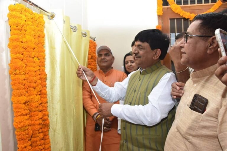 कपिल की सौगात: मुजफ्फरनगर में सबसे बड़े राजकीय गेस्ट हाउस का लोकार्पण