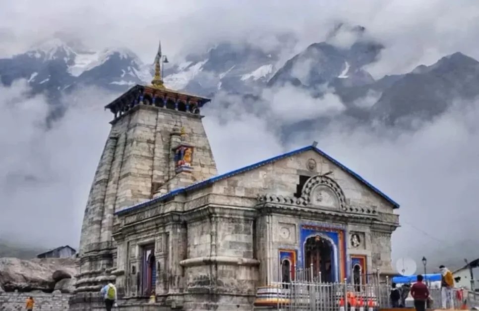 22 अप्रैल 2026 को खुलने जा रहे केदारनाथ धाम का दृश्य
