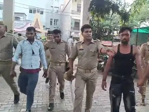 मुजफ्फरनगर में श्री बालाजी शोभायात्रा मार्ग पर हुड़दंग, 2 युवक पुलिस हिरासत में