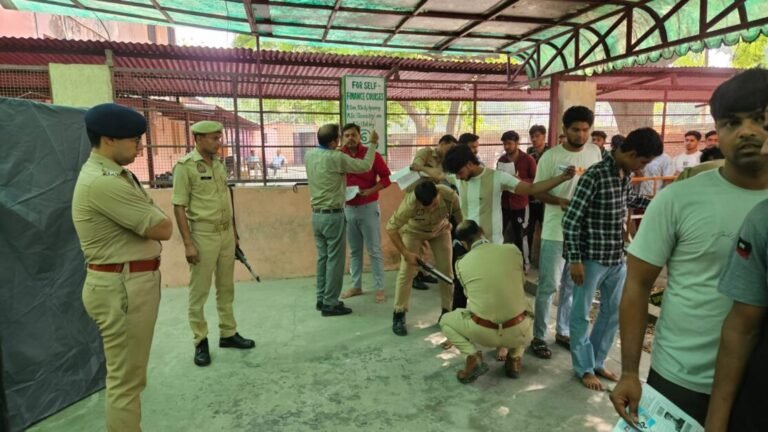 मुजफ्फरनगर में फर्जीवाडाः पुलिस परीक्षा में पकड़ा गया ‘मुन्ना भाई