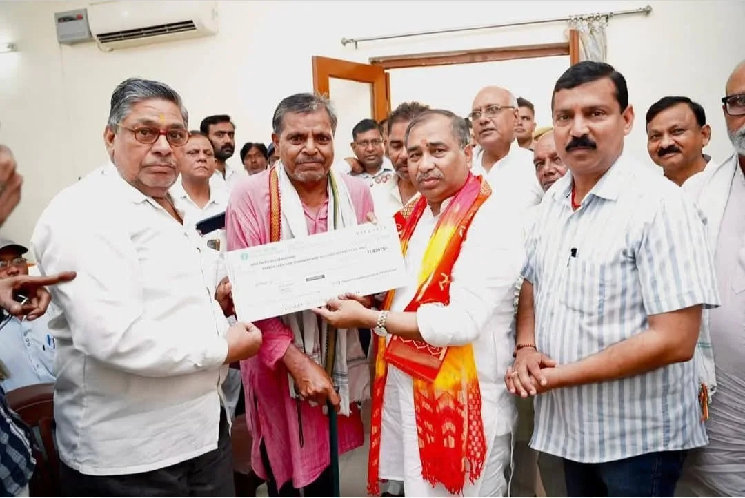 वर्षों का इंतजार खत्म, देवबंद पालिका के सेवानिवृत्त कर्मियों को मिला 1.04 करोड़ का एकमुश्त भुगतान